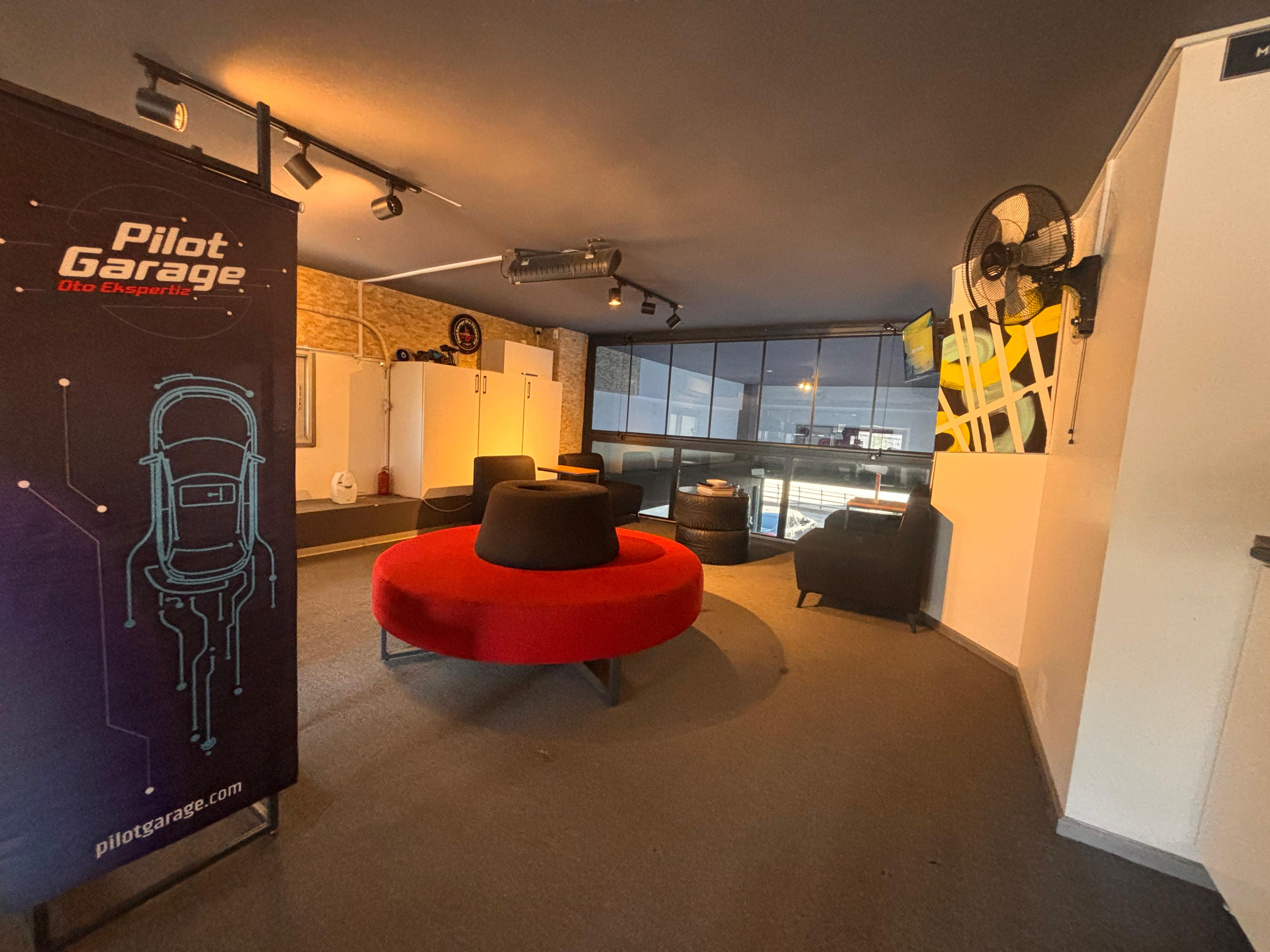 Pilot Garage Beşiktaş Galeri Görseli 9